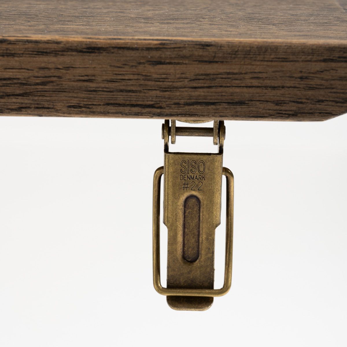 Aspen rundt spisebord ø140 (240) med 2 tilleggsplater røkt heltre eik